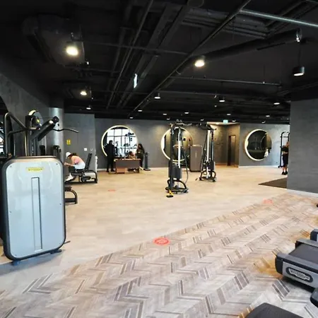 Beautiful Elegant 1bd Private Terrace Gem! #333 *