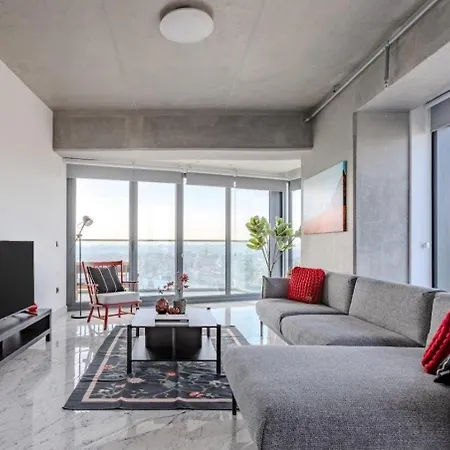 Apartment Beautiful Elegant 1bd Private Terrace Gem! #333